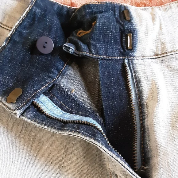 Acid wash Jean skirt - Picture 4 of 4